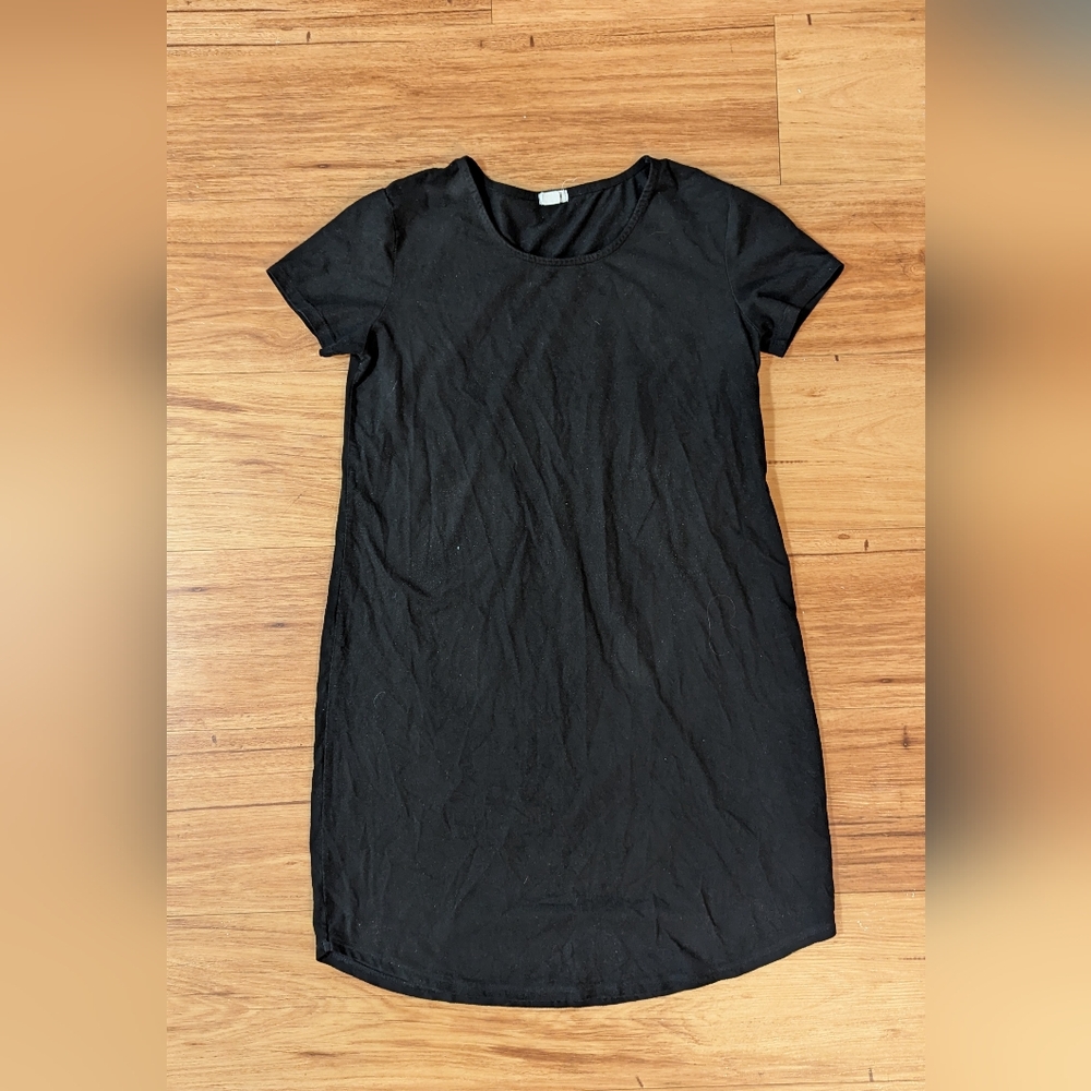 Garage faux velvet black t-shirt dress (small)